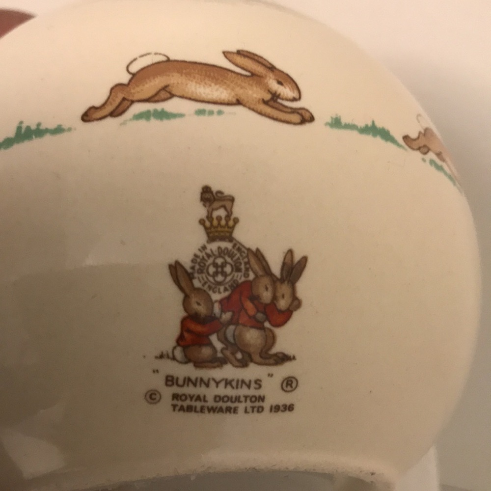 Royal Doultan Bunnykin’s Round Bank - Picture 8 of 11